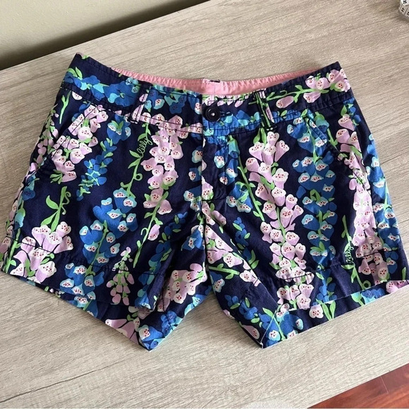 Lilly Pulitzer Foxy Foxglove Callahan Shorts Size XS - Picture 3 of 10